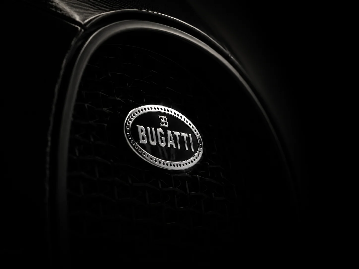 Bugatti Chiron Noire — frame 17