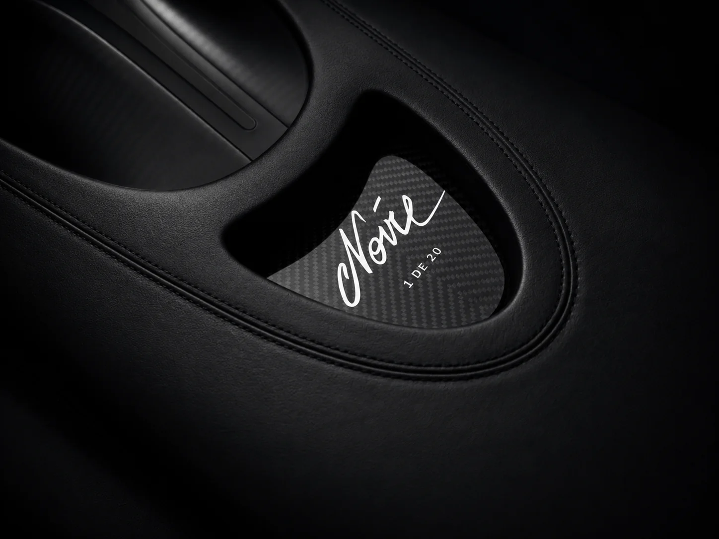 Bugatti Chiron Noire — La Voiture Noire portrait